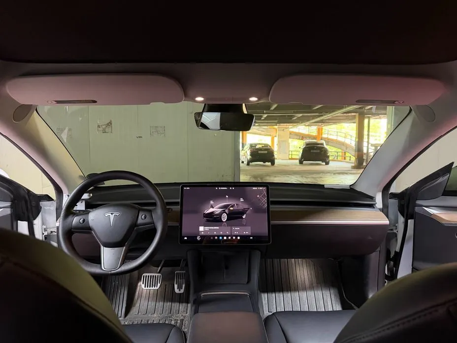 Tesla Model 3 — фото 6