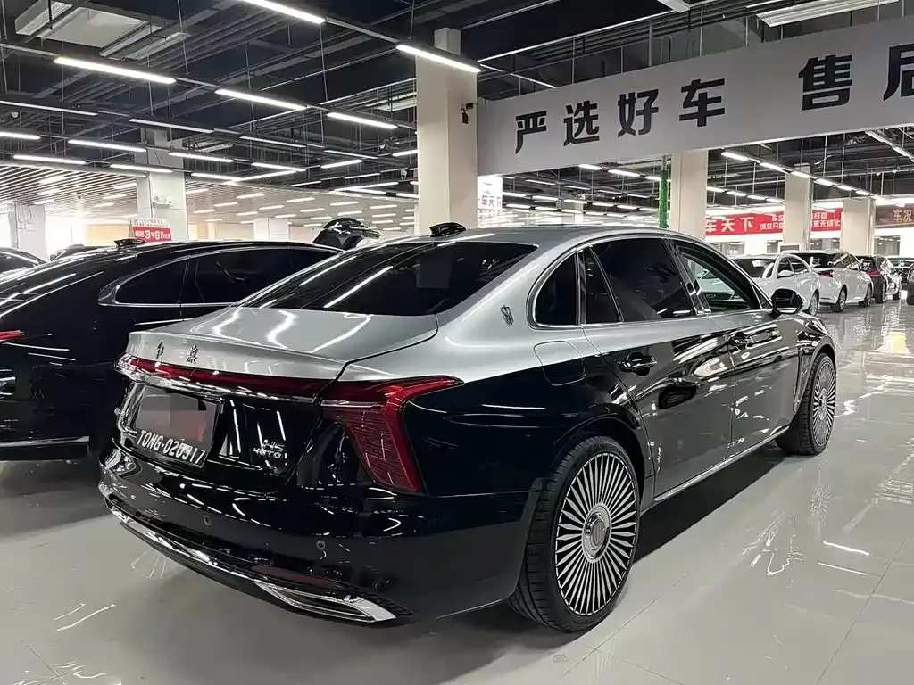 Hongqi H5 — фото 4
