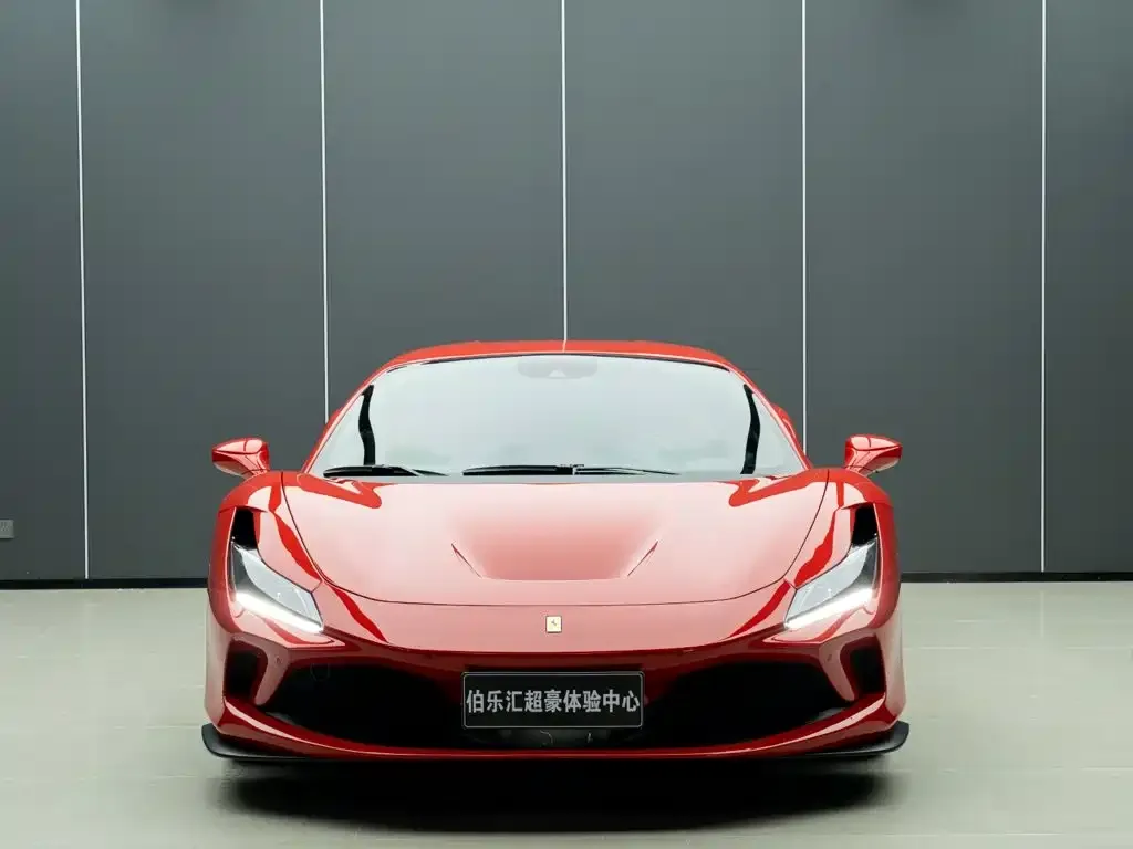 Ferrari F8 — фото 2