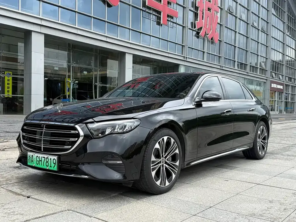 Mercedes-Benz E-Class New Energy — фото 1