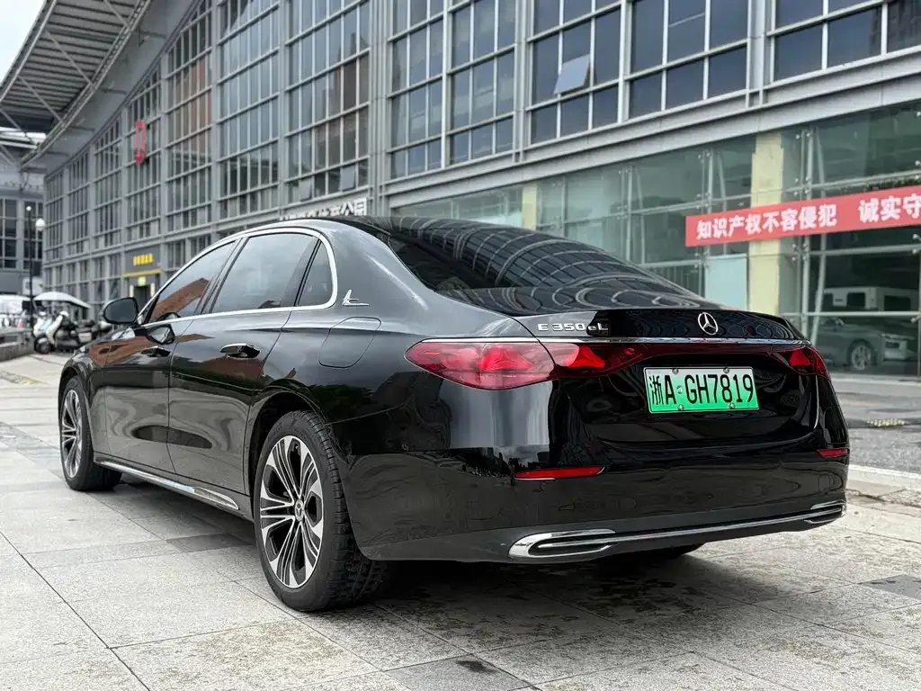 Mercedes-Benz E-Class New Energy — фото 5
