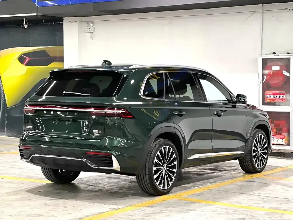 Geely Xingyue L — фото 6