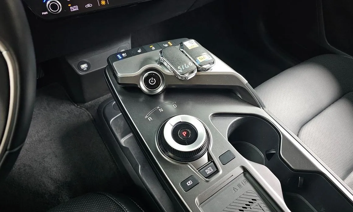 Kia EV6 — фото 9