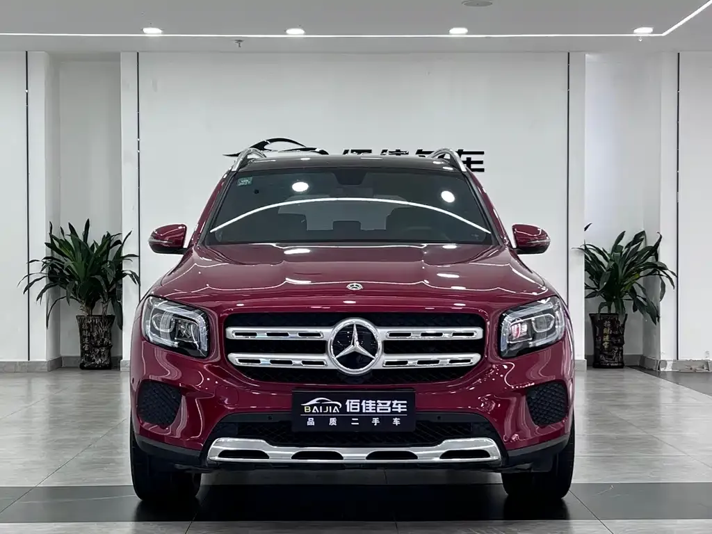 Mercedes-Benz GLB — фото 4