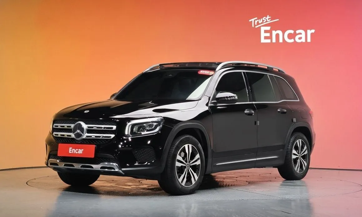 Mercedes-Benz GLB-Class — фото 1