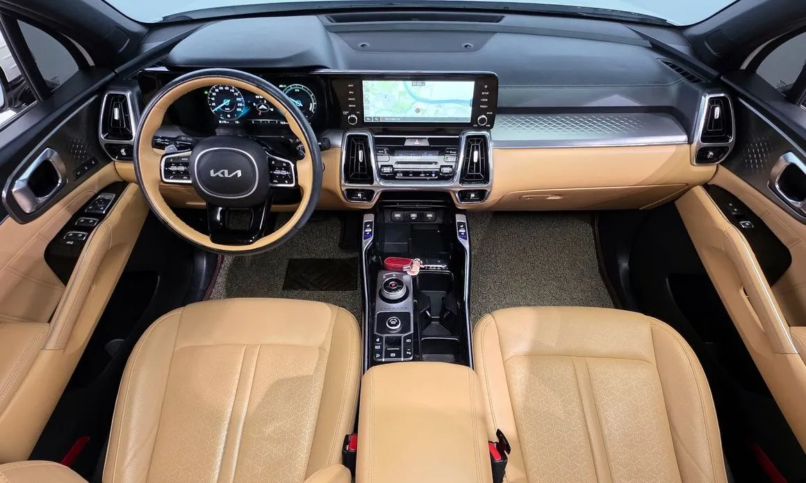 Kia Sorento — фото 9