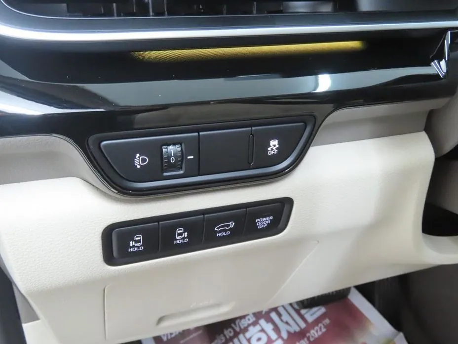 Kia Carnival — фото 10