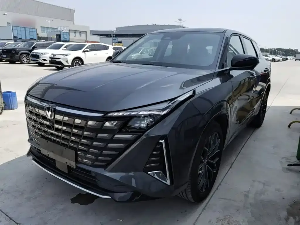 Changan UNI-Z — фото 1