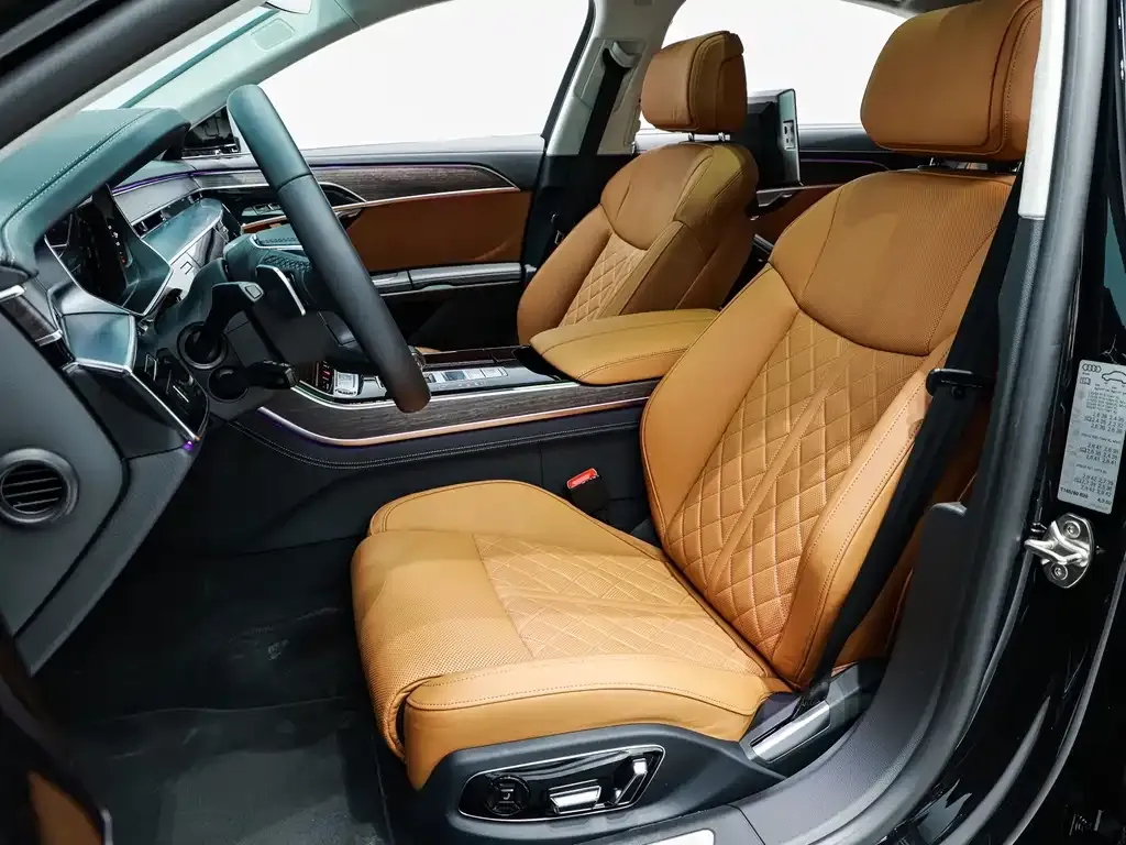 Audi A8 — фото 9