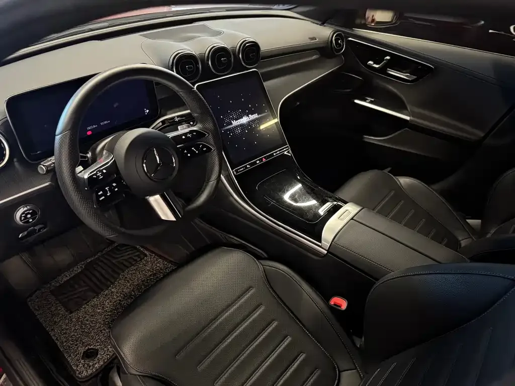 Mercedes-Benz C-Class — фото 7