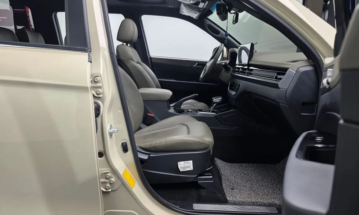 KG Mobility (Ssangyong) Rexton — фото 5