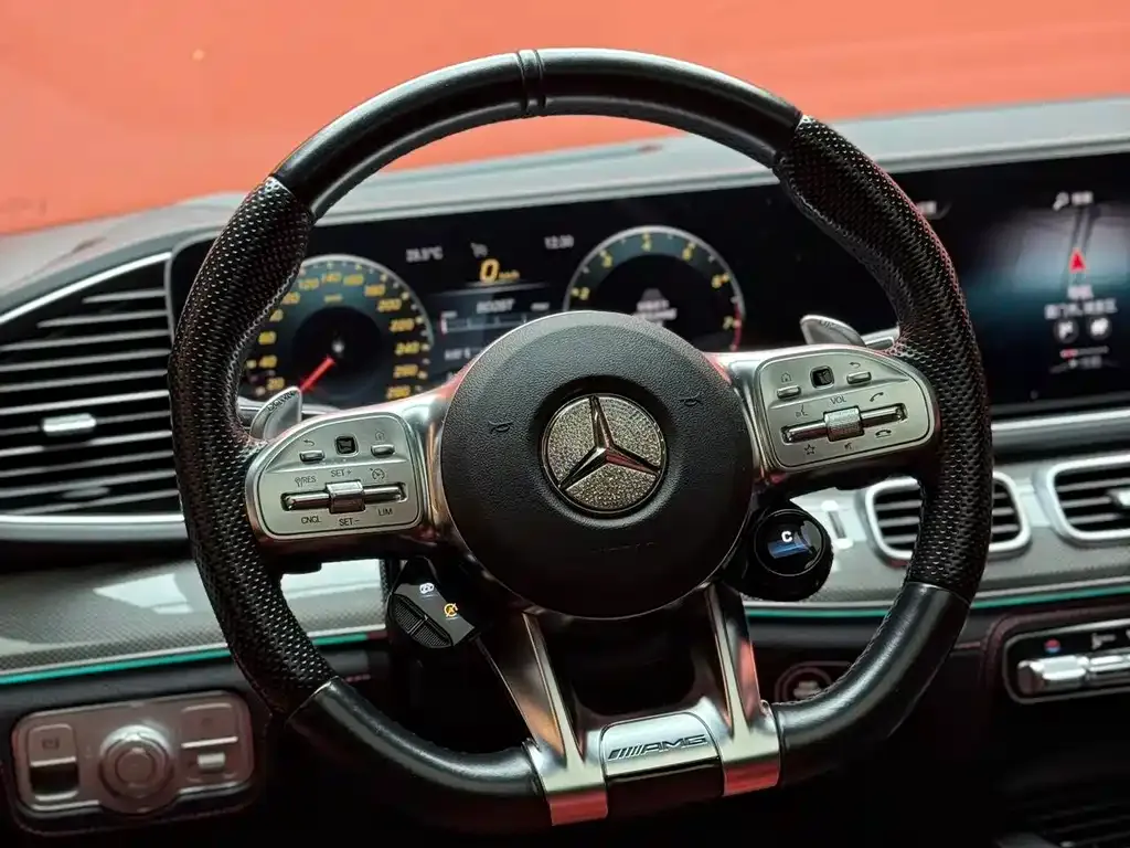 Mercedes-Benz GLE Coupe AMG — фото 8