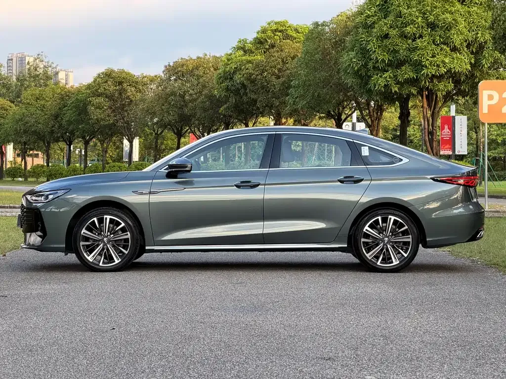 Chery Arrizo 8 PRO — фото 10