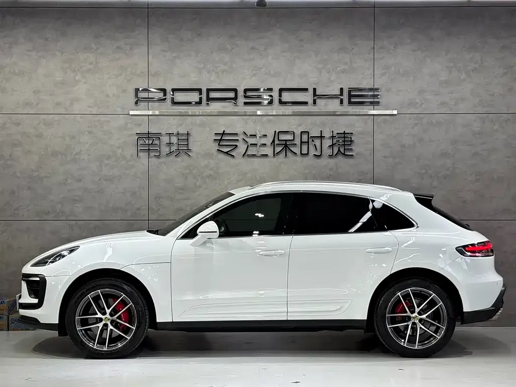Porsche Macan — фото 8