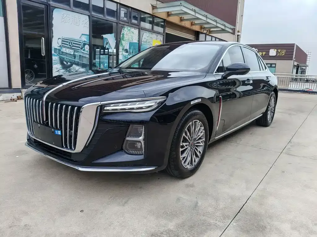 Hongqi H5 — фото 1