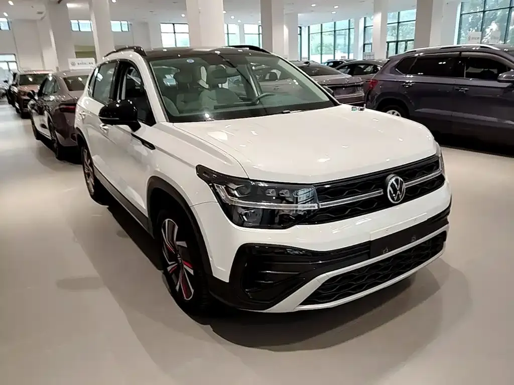 Volkswagen Tharu — фото 9