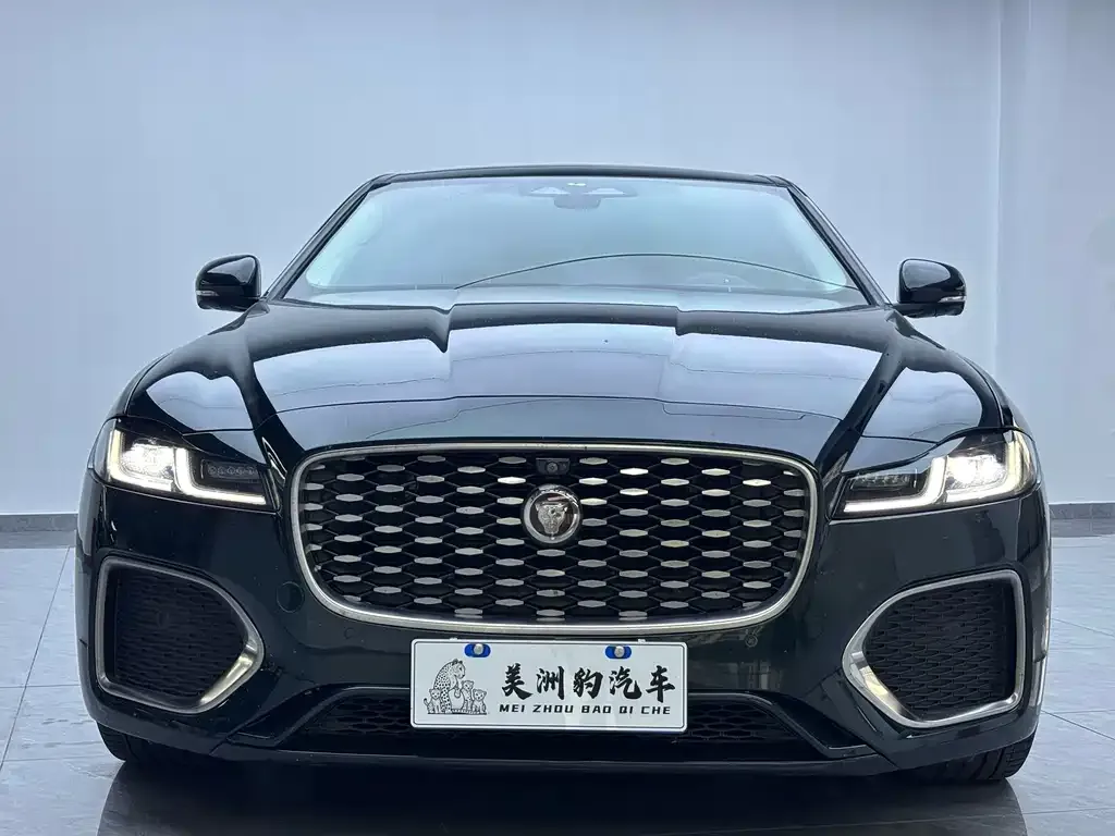 Jaguar XFL — фото 2
