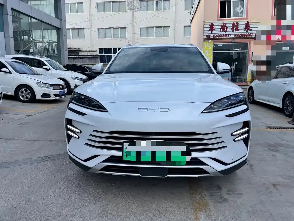 BYD PLUS New Energy — фото 6