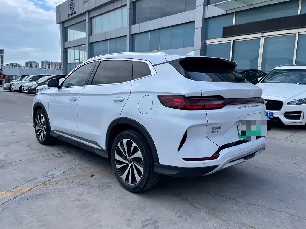 BYD PLUS New Energy — фото 8