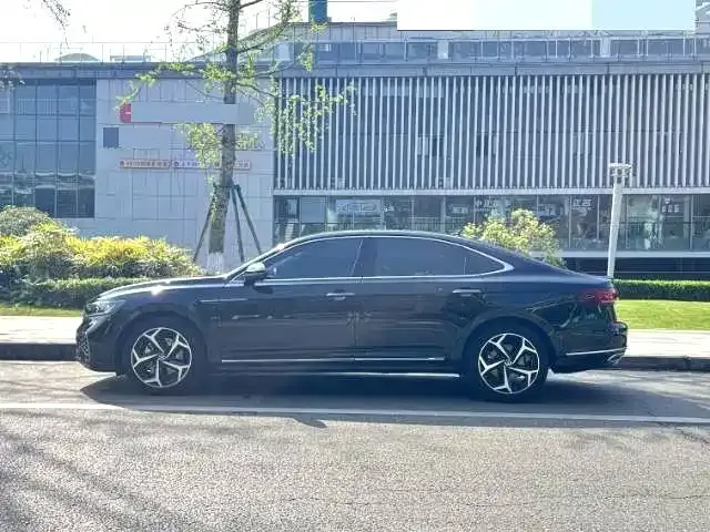 Volkswagen Passat — фото 8