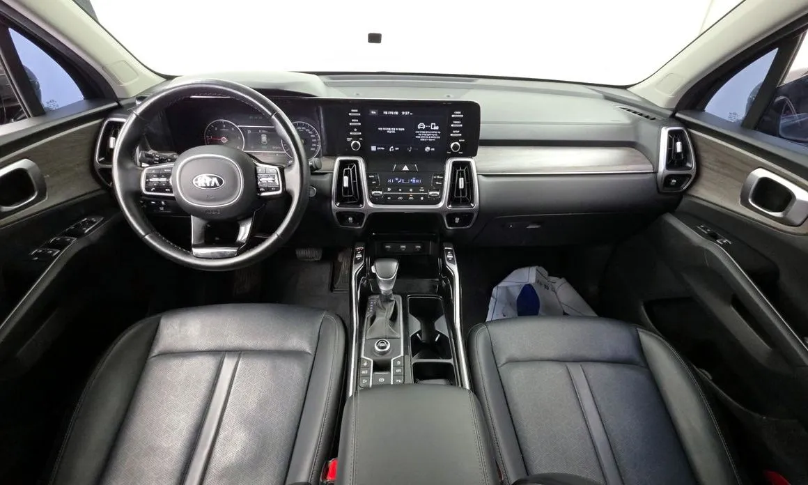 Kia Sorento — фото 4