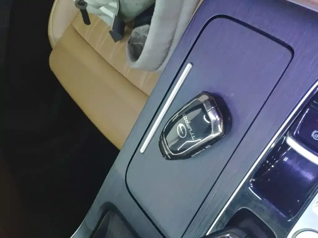 GAC Motor Trumpchi GS8 — фото 6