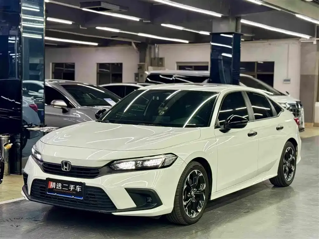 Honda Civic — фото 10