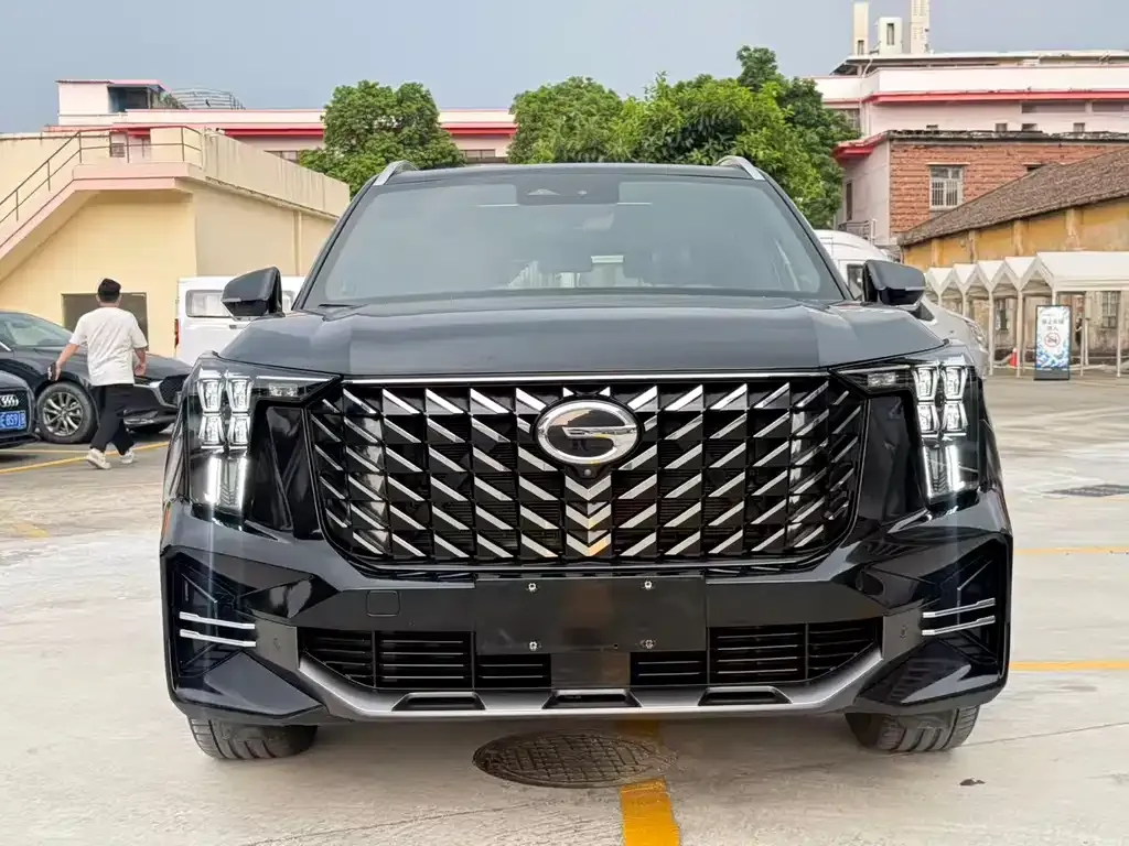 GAC Motor Trumpchi GS8 — фото 5