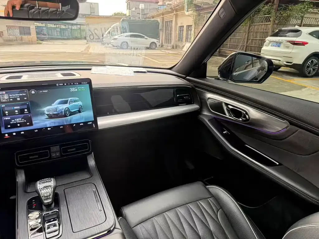 GAC Motor Trumpchi GS8 — фото 2