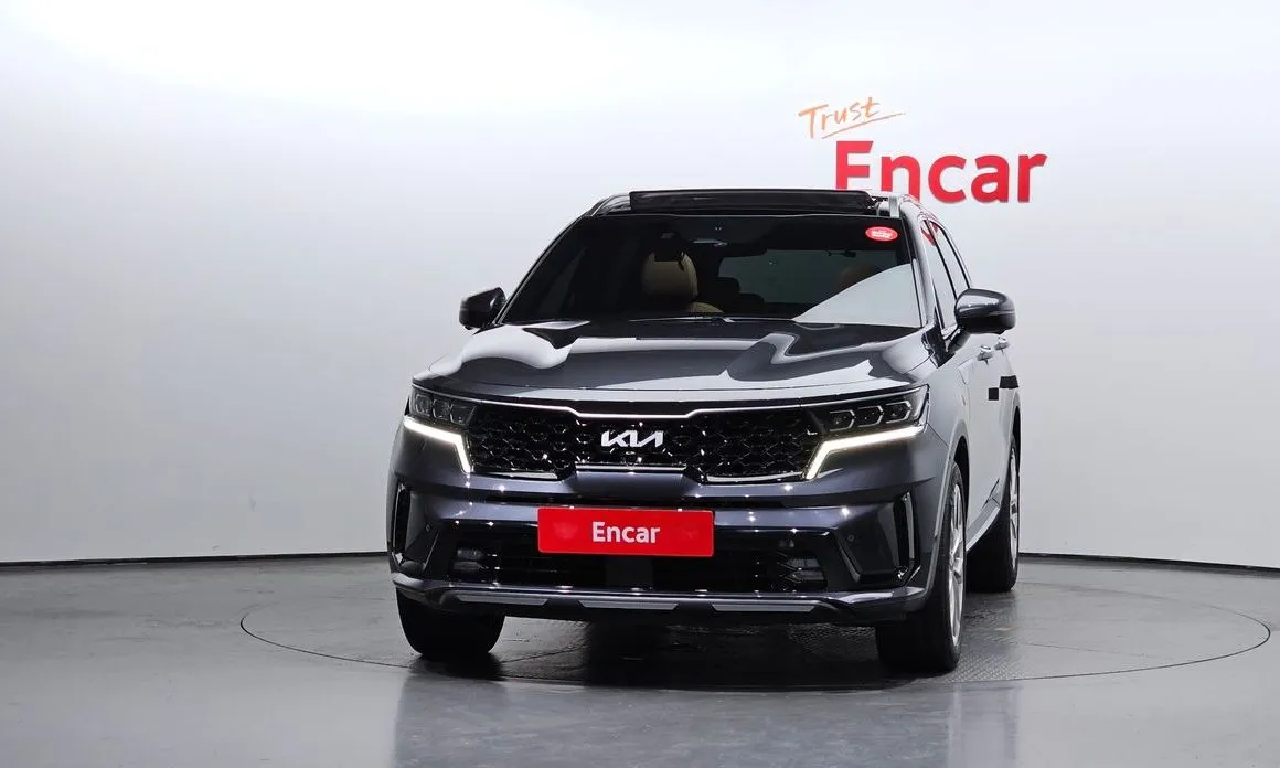 Kia Sorento — фото 5