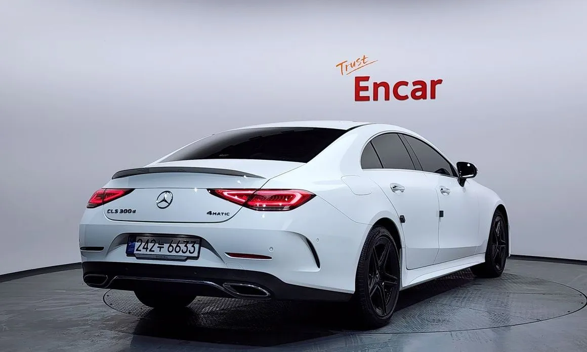 Mercedes-Benz CLS-Class — фото 9