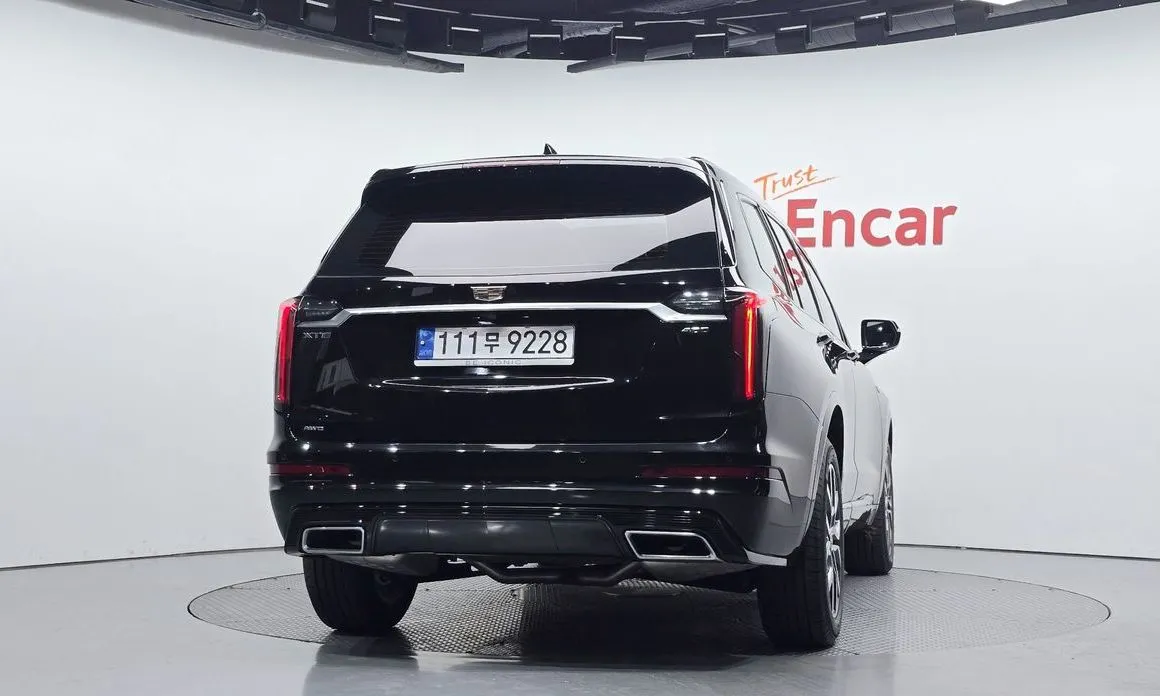 Cadillac XT6 — фото 2