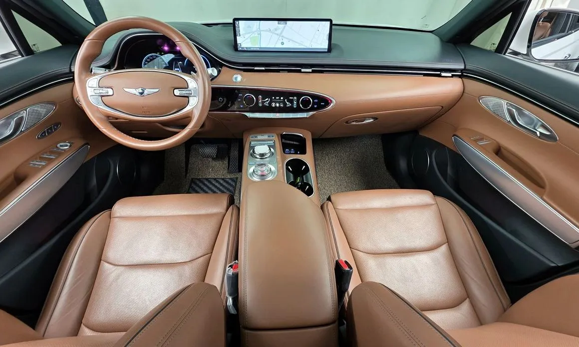 Genesis GV70 — фото 10