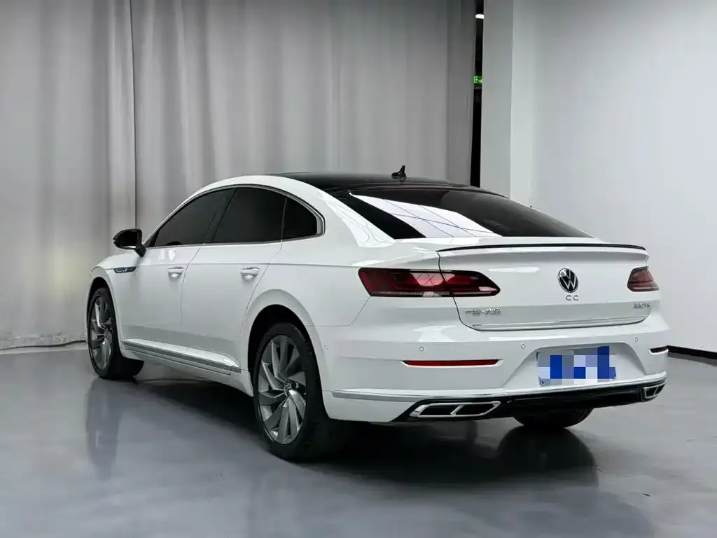 Volkswagen CC — фото 5