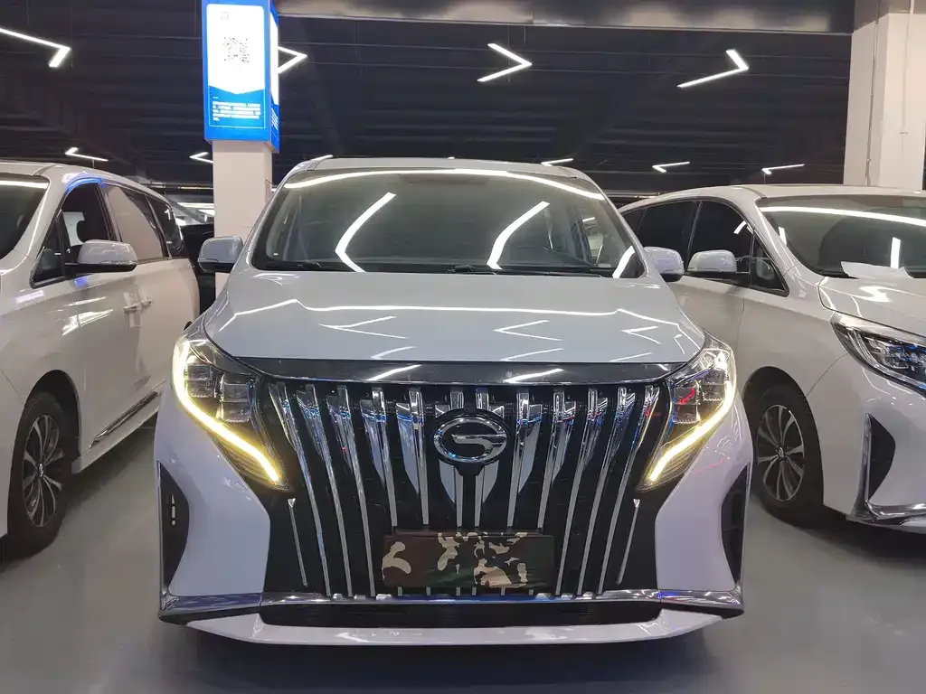 GAC Motor Trumpchi M8 — фото 9