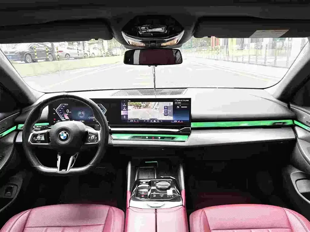 BMW 5 Series — фото 4