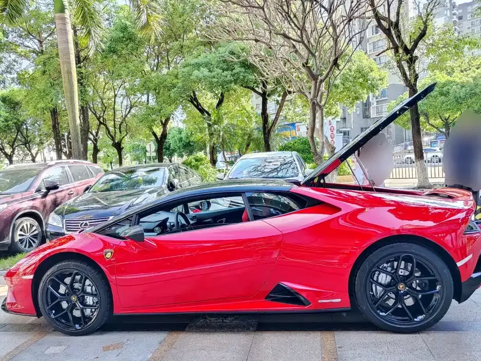Lamborghini Huracan — фото 9