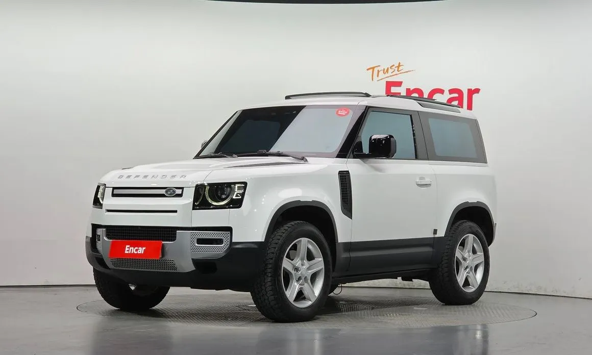 Land Rover Defender — фото 1