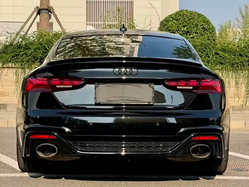 Audi RS 5 — фото 7