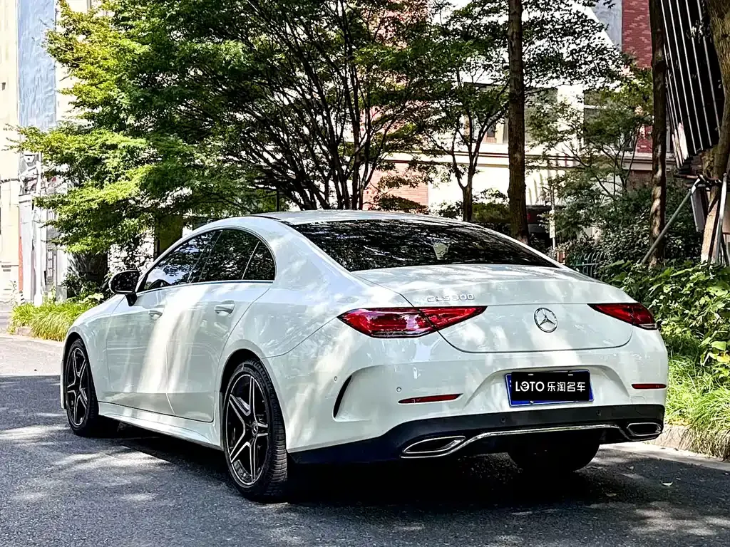 Mercedes-Benz CLS — фото 4