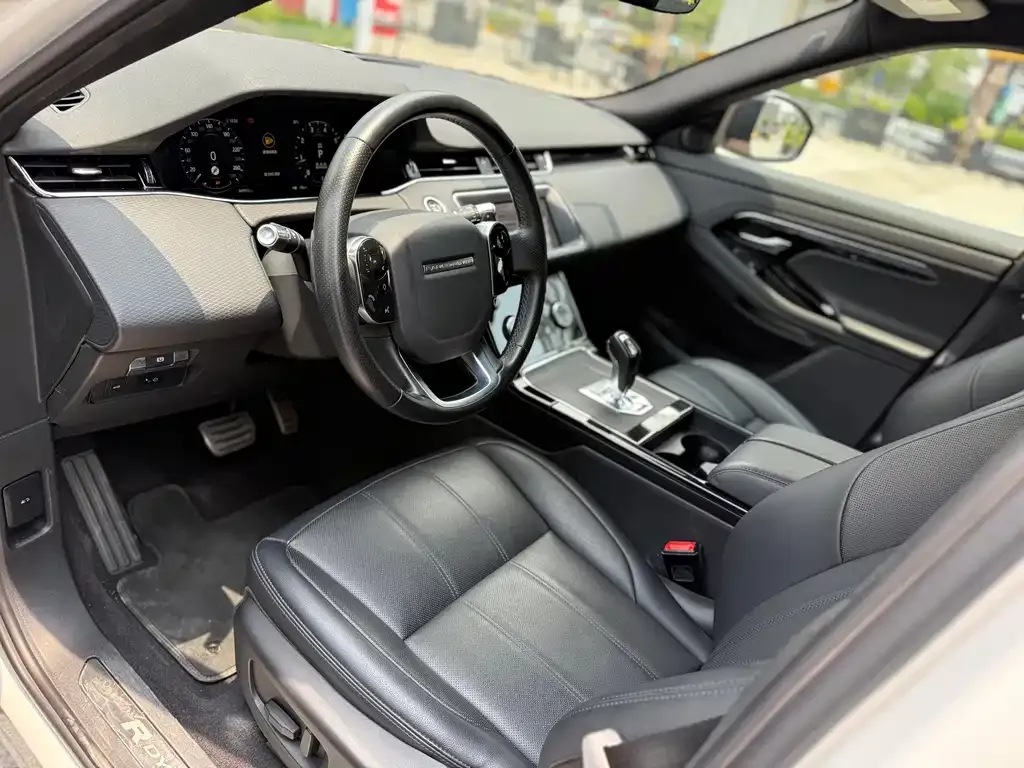 Land Rover Evoque — фото 5