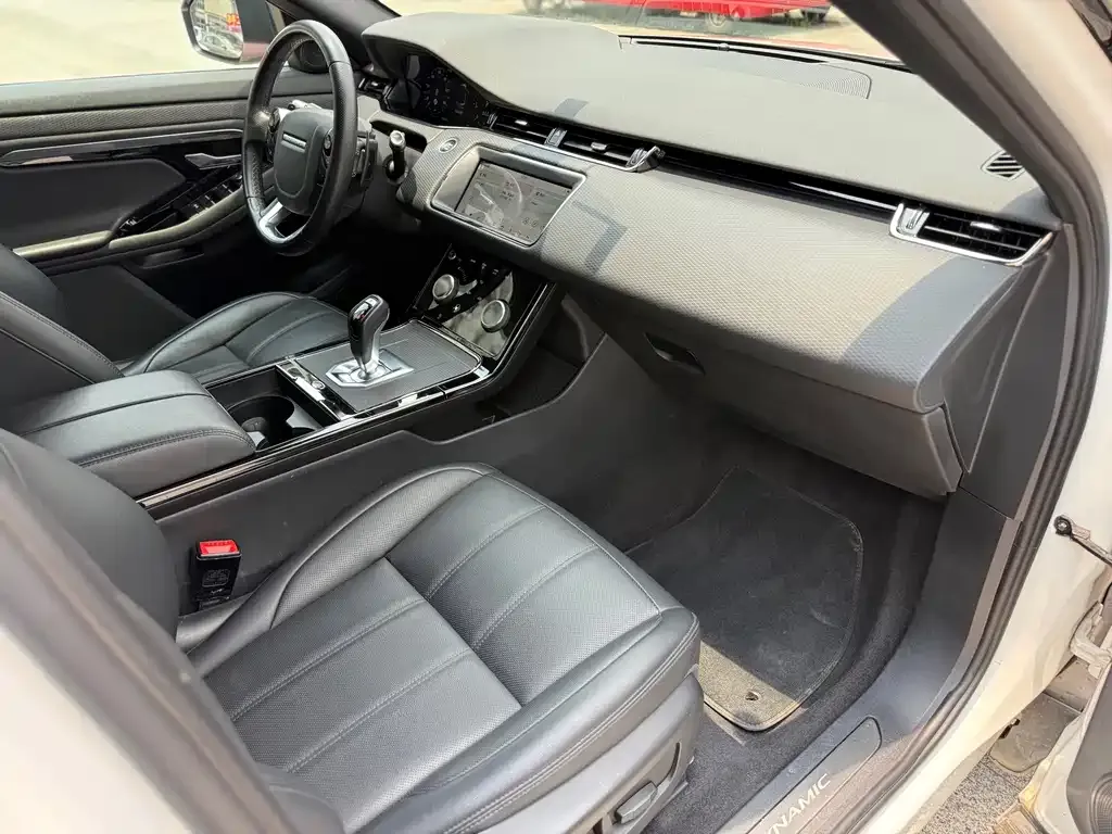 Land Rover Evoque — фото 10