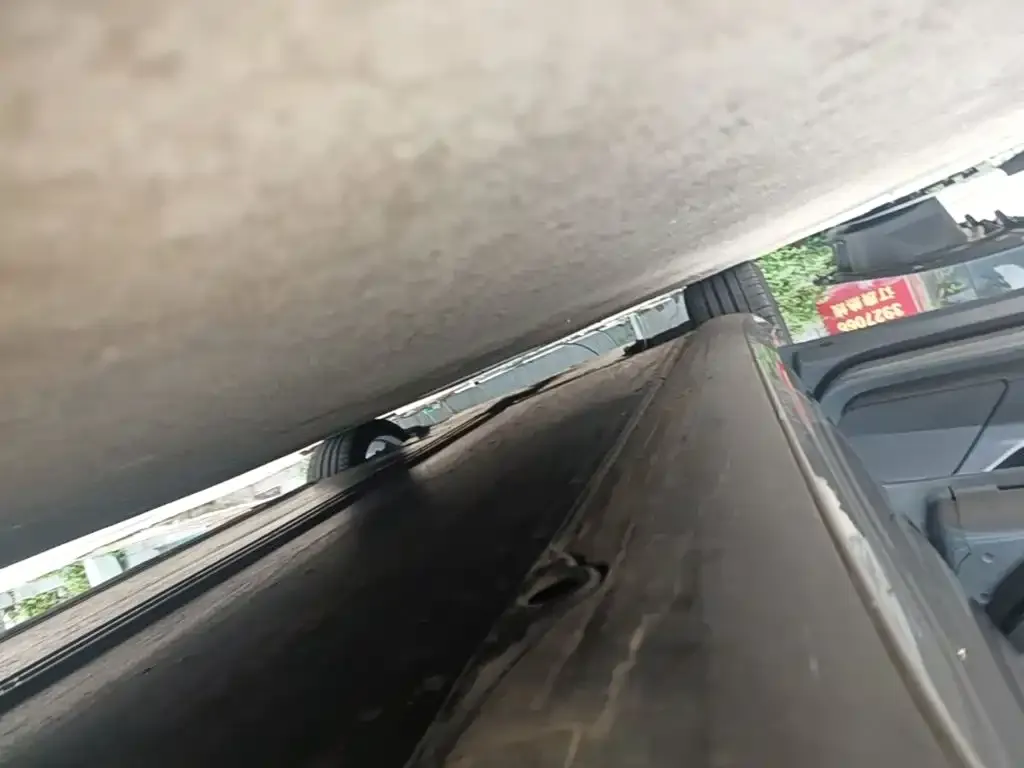 Tesla Model 3 — фото 10