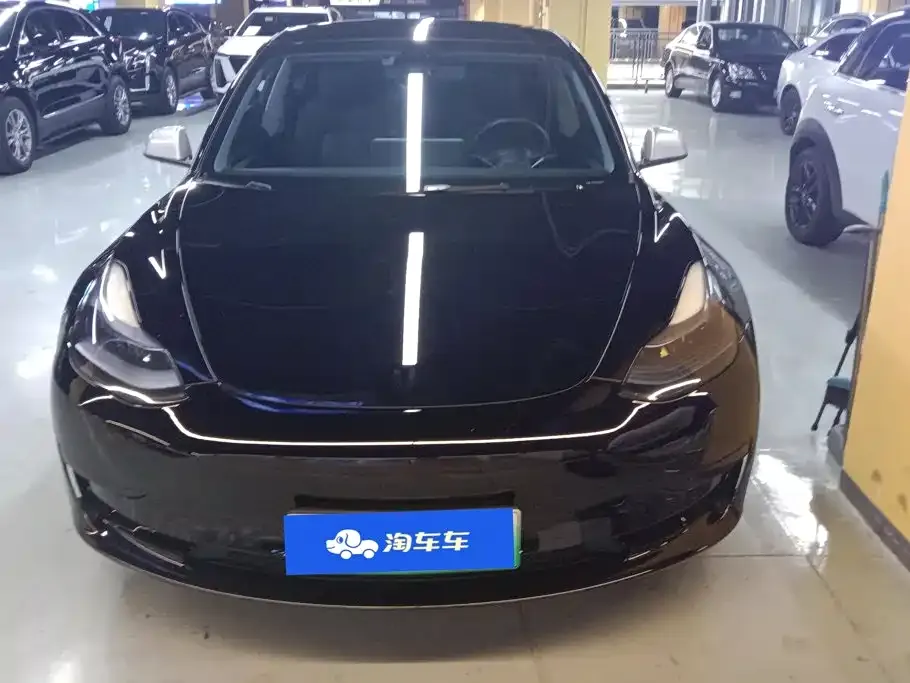 Tesla Model 3 — фото 10