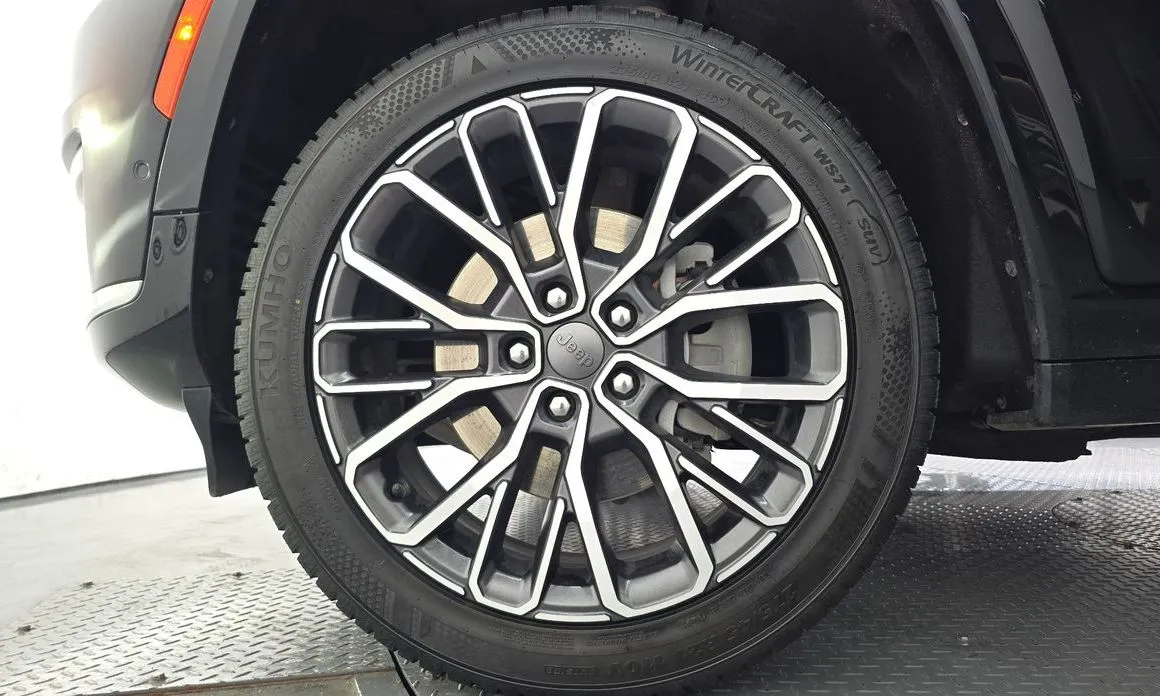 Jeep Cherokee — фото 7