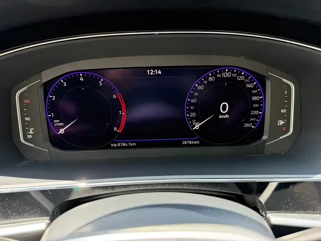 Volkswagen Passat — фото 9