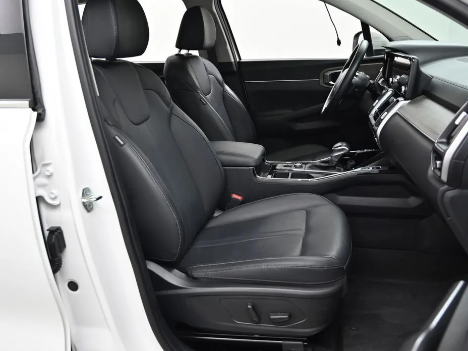 Kia Sorento — фото 4