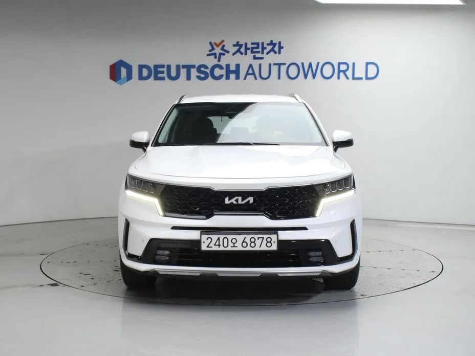 Kia Sorento — фото 7