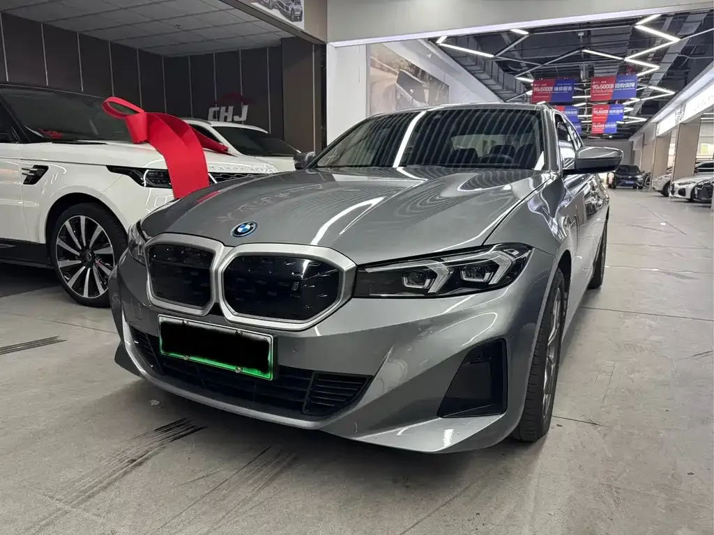 BMW i3 — фото 1