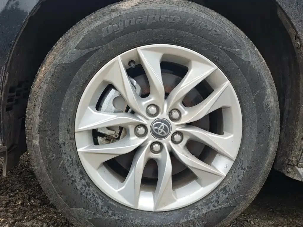 Toyota Granvia — фото 7